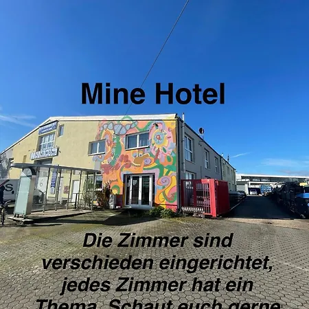 Hotel Mine *