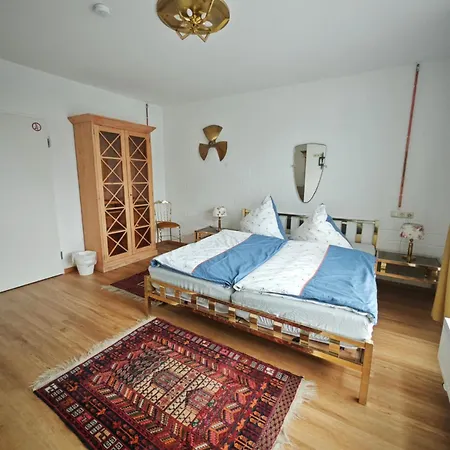 Mine Hotel Weilerswist